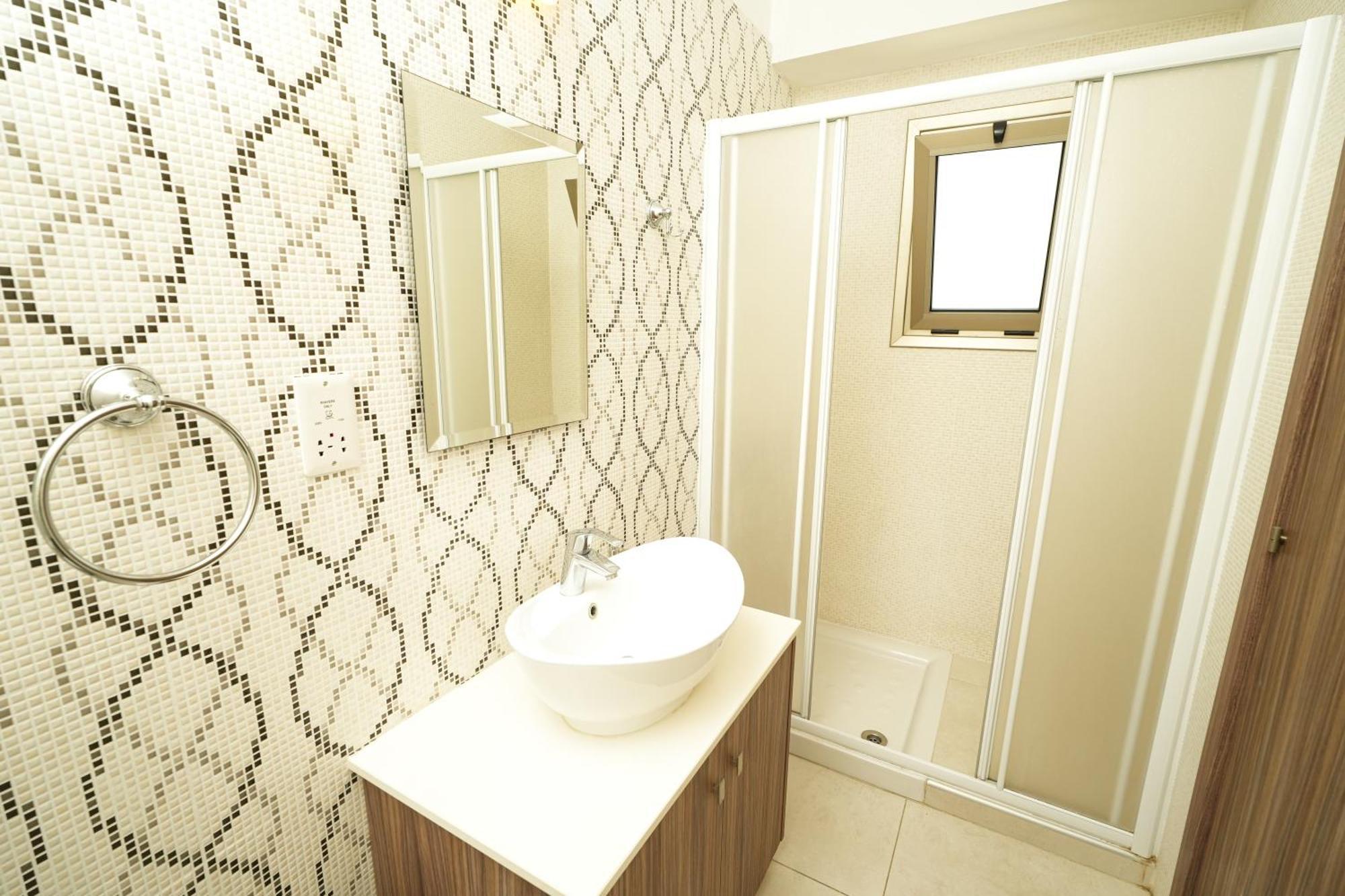 Halcyon Central Apartment Ларнака Екстериор снимка